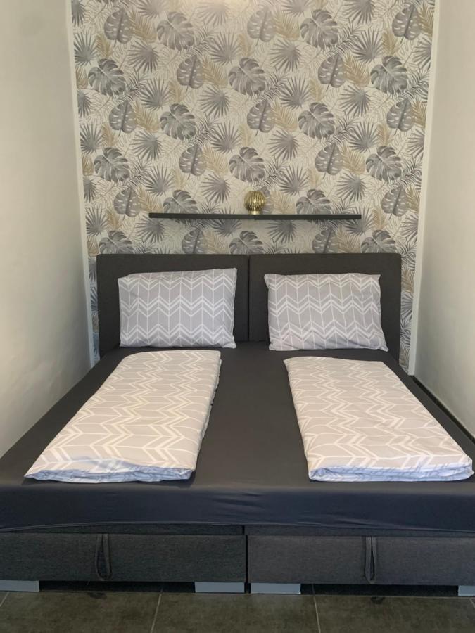 Dora Vendeghaz Apartment Letenye Bagian luar foto