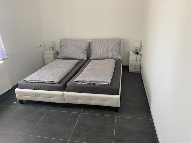 Dora Vendeghaz Apartment Letenye Bagian luar foto